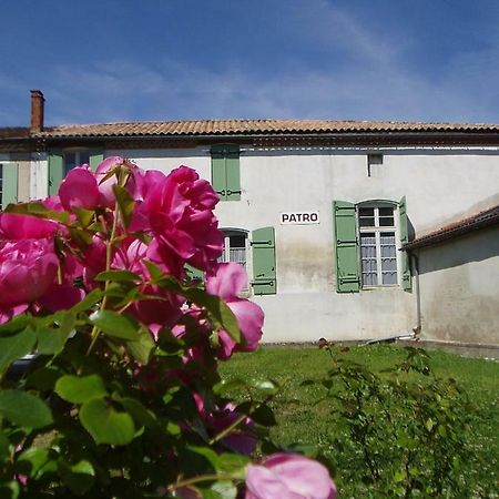 L'Ancien Patronage Guest House Caumont-sur-Garonne Exterior photo
